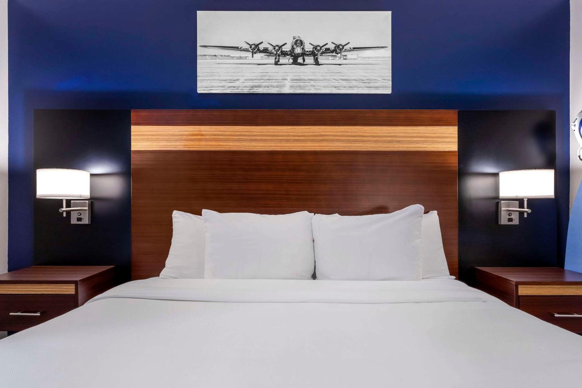 Avion Inn Near Lga Airport, Ascend Hotel Collection Нью-Йорк Экстерьер фото