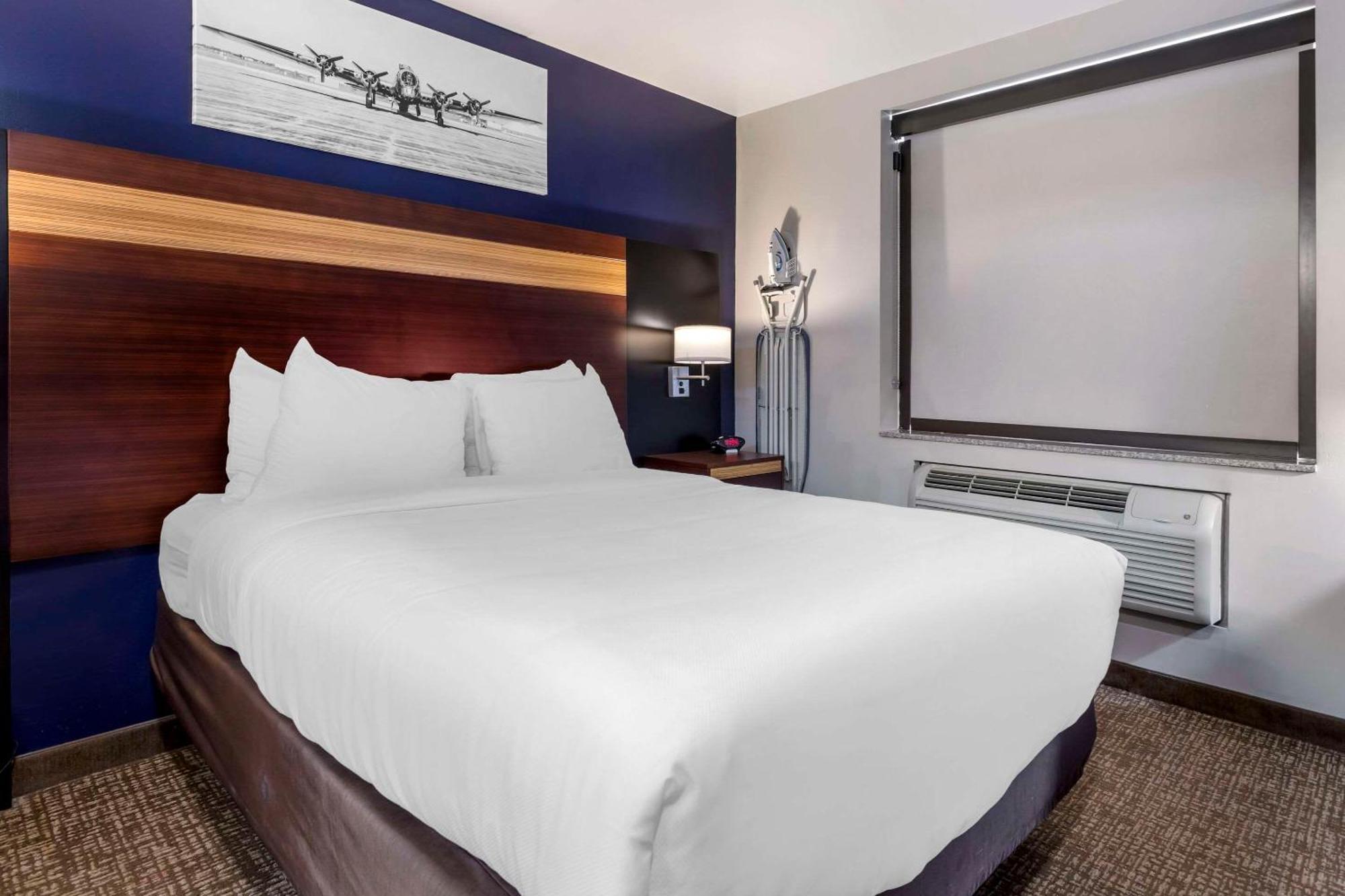 Avion Inn Near Lga Airport, Ascend Hotel Collection Нью-Йорк Экстерьер фото