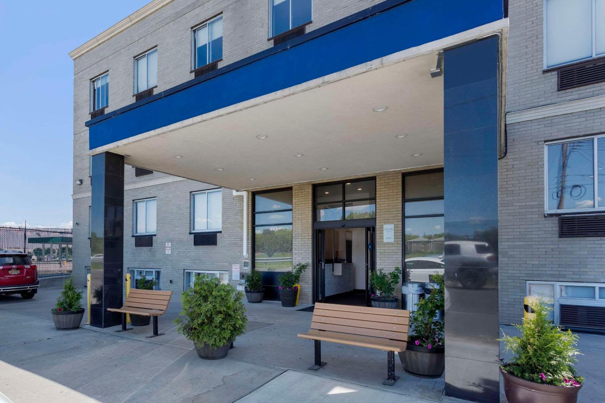 Avion Inn Near Lga Airport, Ascend Hotel Collection Нью-Йорк Экстерьер фото