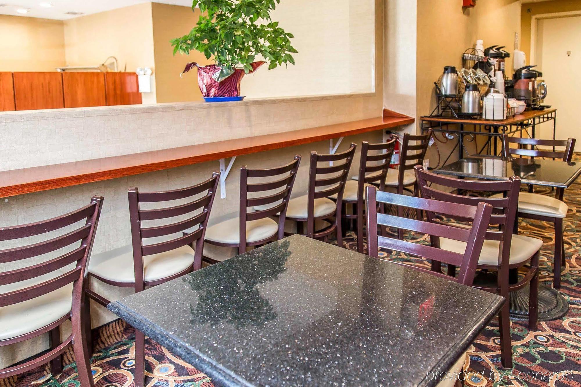 Avion Inn Near Lga Airport, Ascend Hotel Collection Нью-Йорк Экстерьер фото